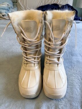 UGG Women's Lace-Up Winter Boot in Cream Patent